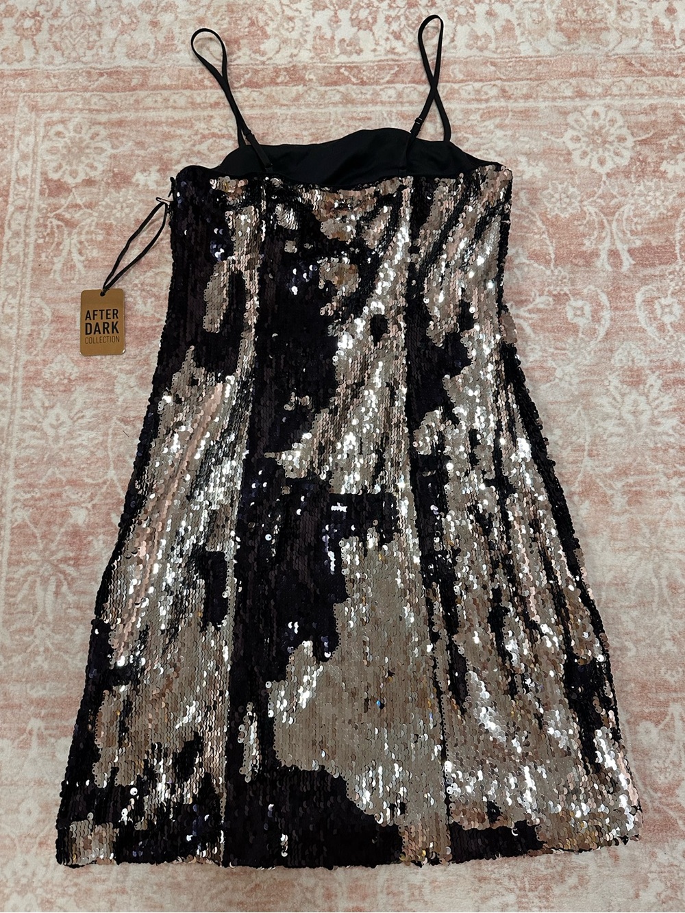 NWT 🌺 Sequins & Flower Appliqué Dress - Picture 3 of 11